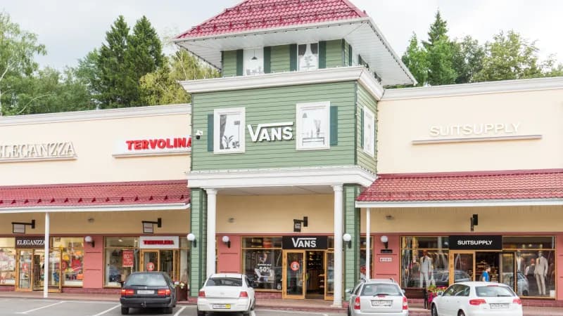 Магазин Vans в Outlet Village Vnukovo