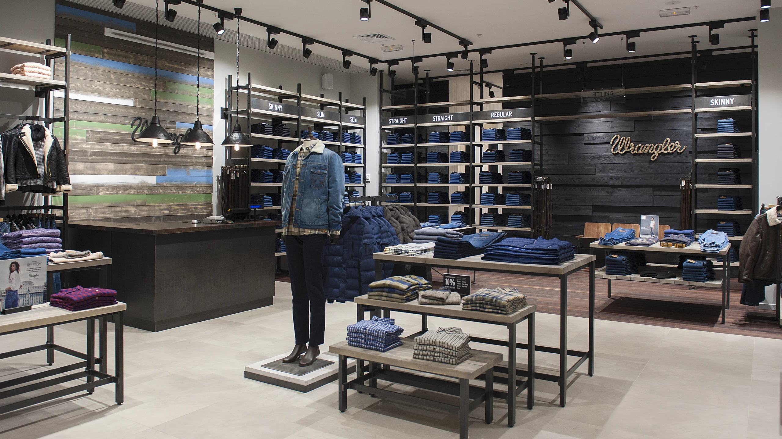 Магазин Wrangler Афимолл - 2