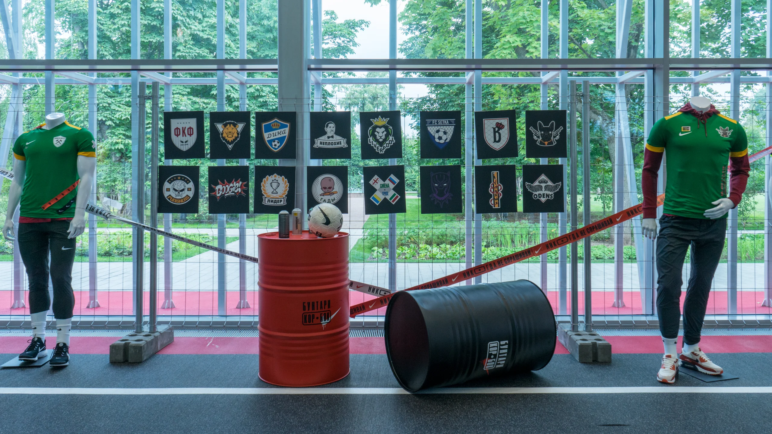 Оформление Бунтари коробок в Nike Box - 2